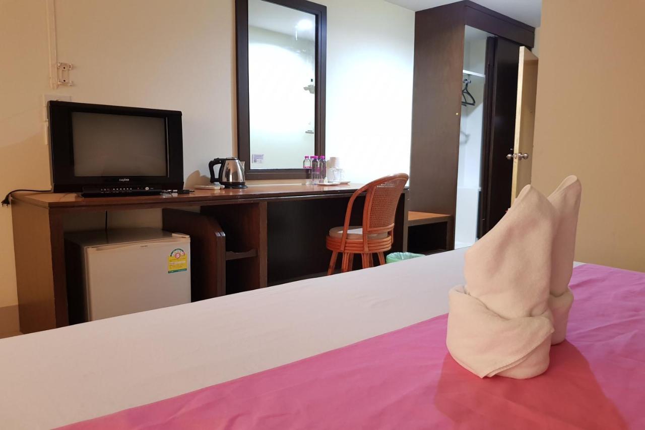 Poonsook Phitsanulok Hotel Sha Plus Exterior foto