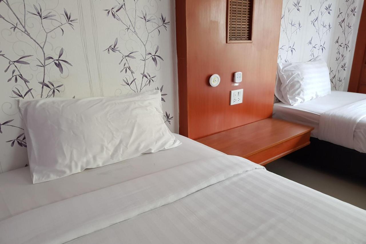Poonsook Phitsanulok Hotel Sha Plus Exterior foto