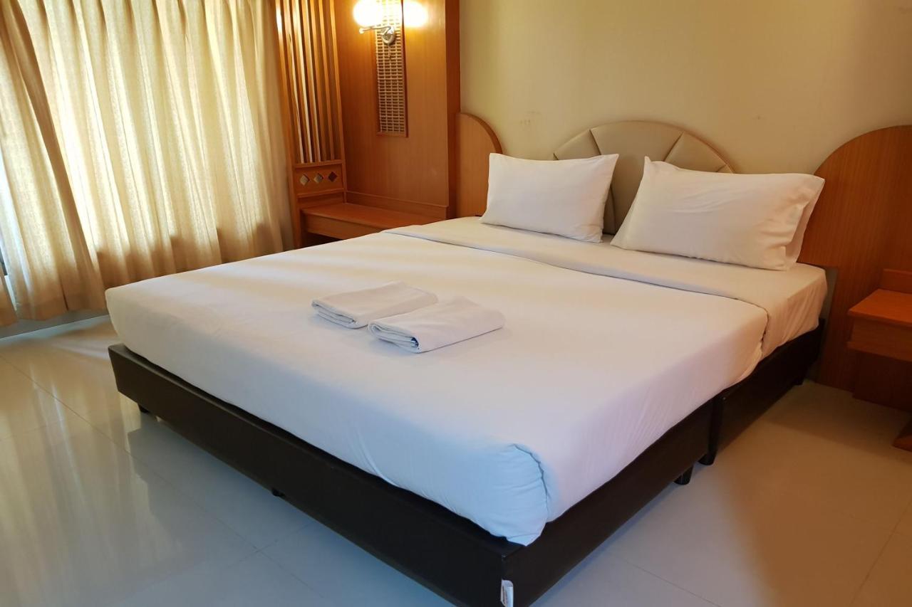 Poonsook Phitsanulok Hotel Sha Plus Exterior foto