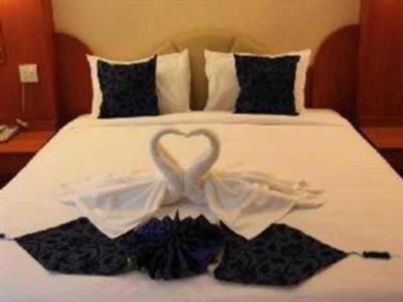 Poonsook Phitsanulok Hotel Sha Plus Exterior foto